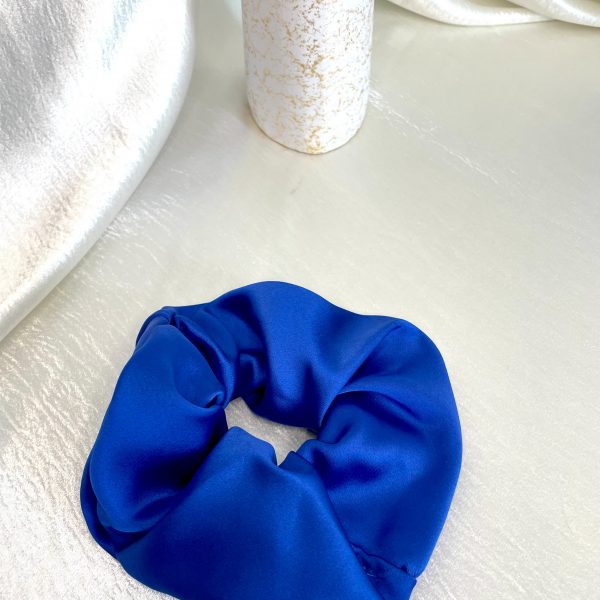 Bleu électrique